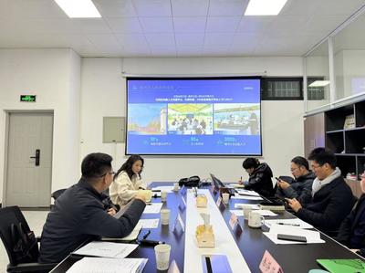 深化校企合作，共繪就業(yè)藍(lán)圖——四川翔彭智航科技與航空航天學(xué)院座談交流人工智能公共服務(wù)技術(shù)咨詢服務(wù)